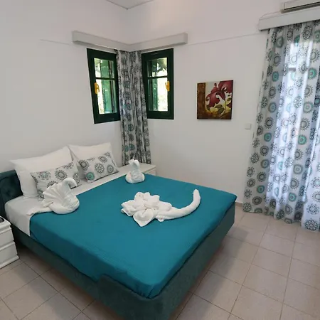 Zorbas Tatil Evi Hersonissos (Crete)