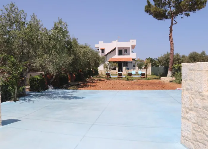 בית נופש Zorbas הרסוניסוס